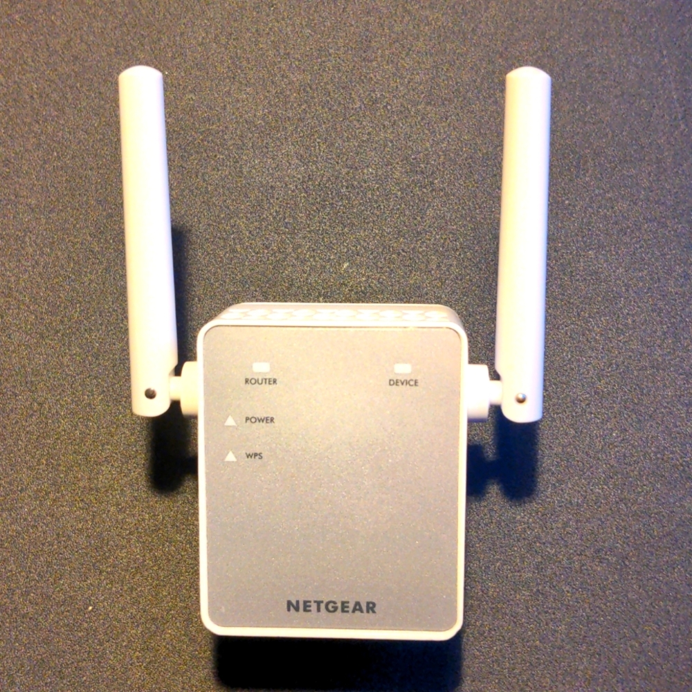 Netgear AC750 WiFi range extender